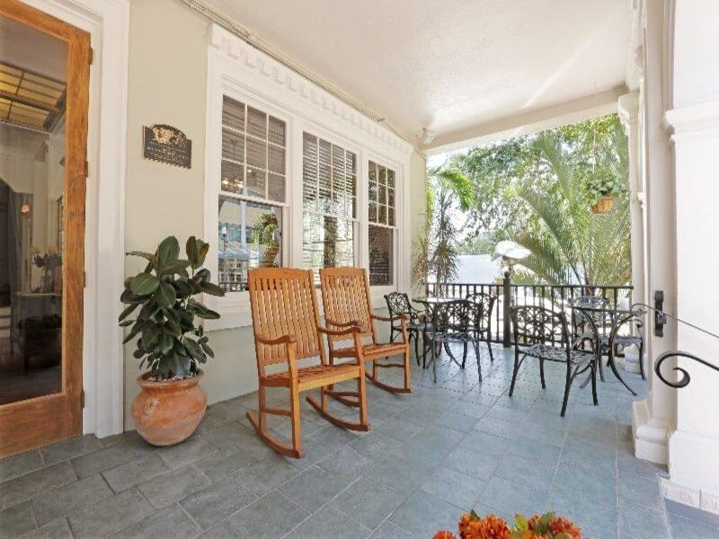 Cordova Inn - Saint Petersburg Exterior photo