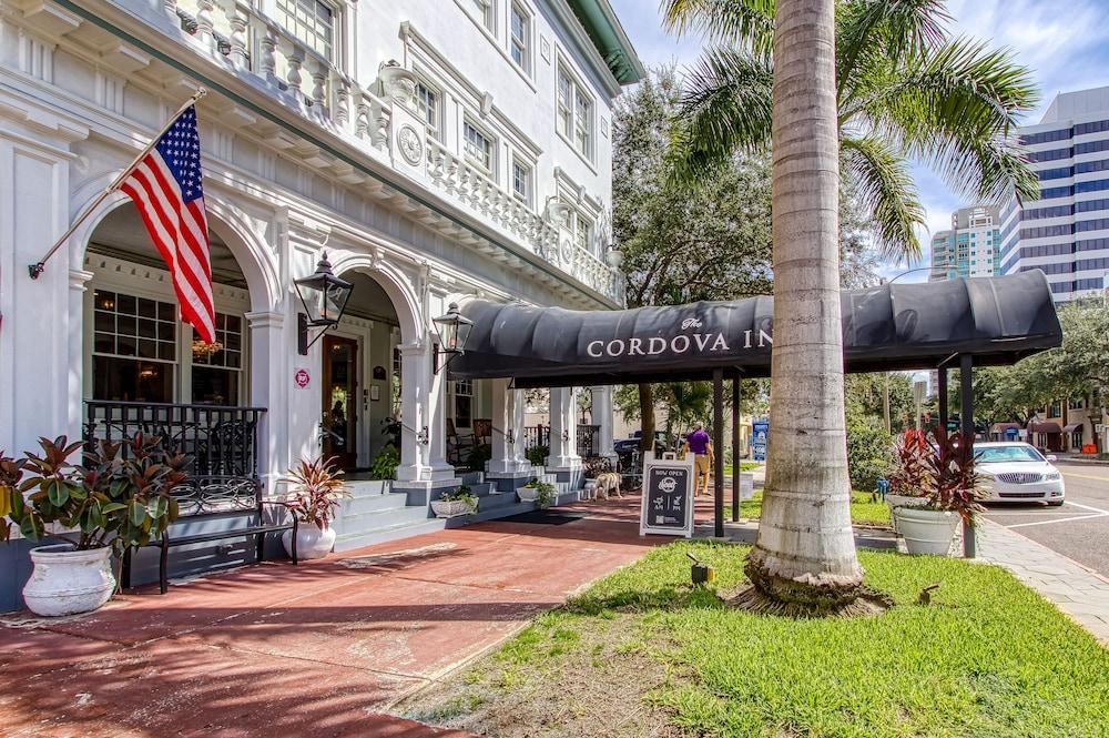 Cordova Inn - Saint Petersburg Exterior photo