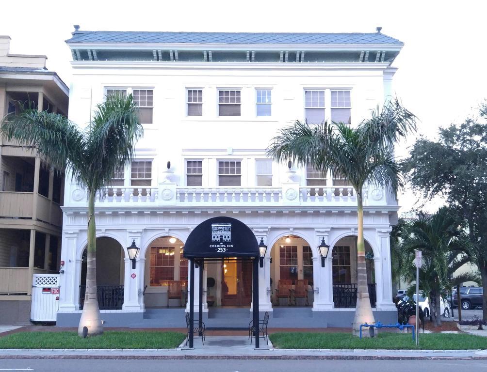 Cordova Inn - Saint Petersburg Exterior photo