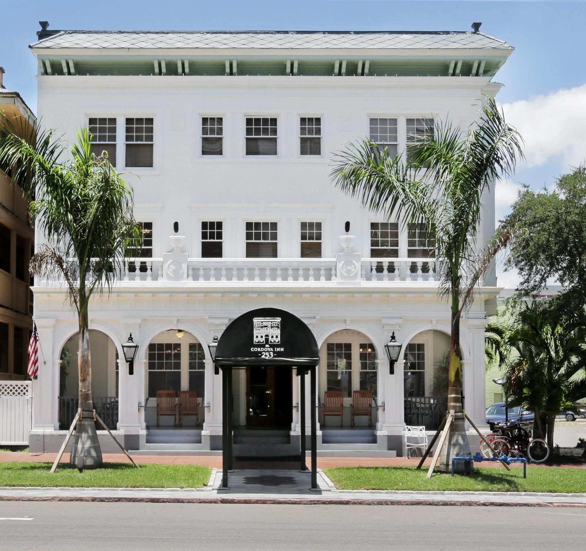 Cordova Inn - Saint Petersburg Exterior photo